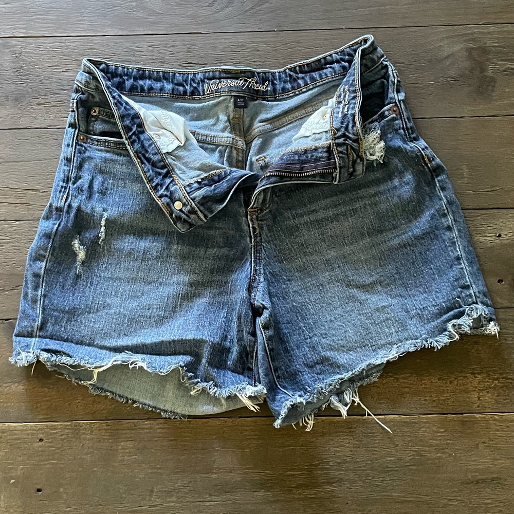 Universal Thread Distressed Blue Denim Jean Shorts